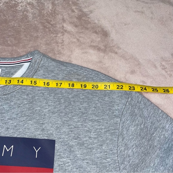 Tommy sweater size M - Picture 9 of 10
